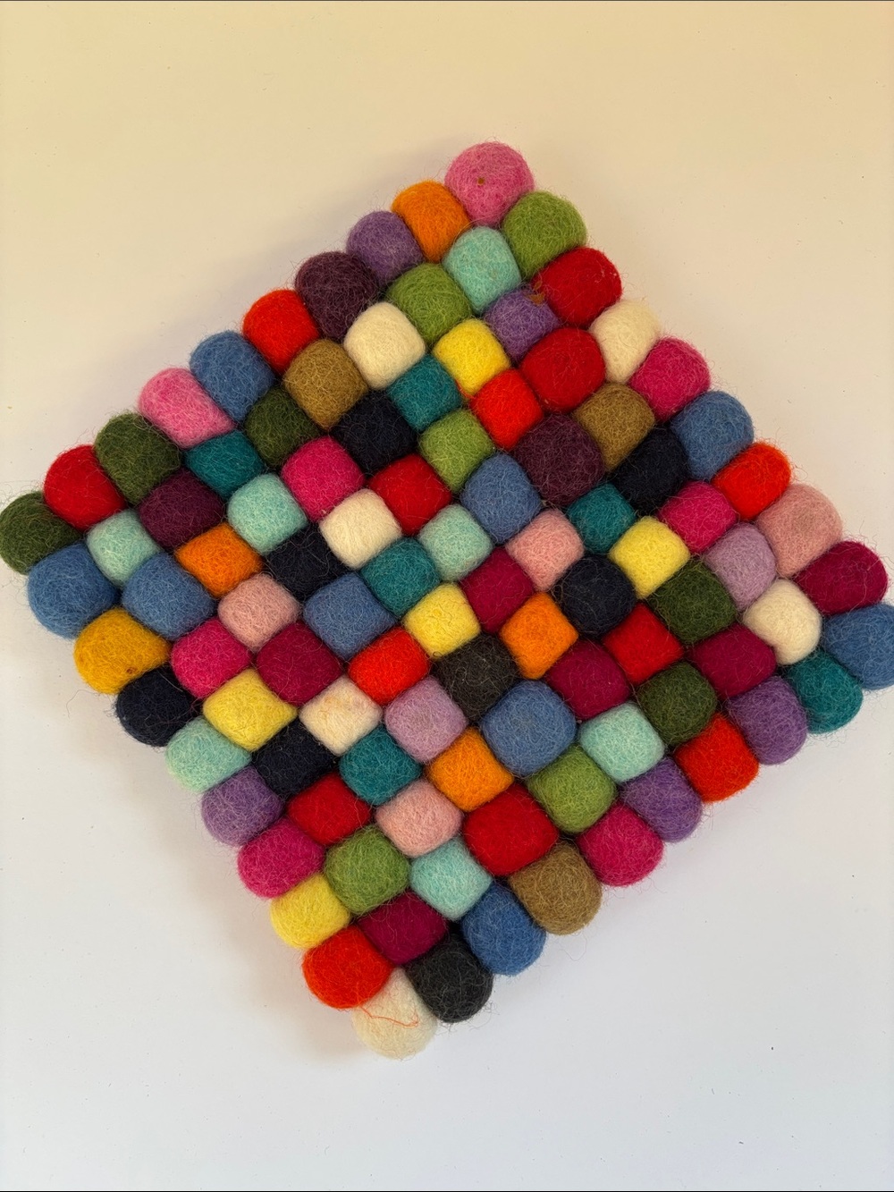 🌈 Handmade Felt Ball Trivets Set of 2 Colorful Wool Hot Pads Boho Kitchen Decor - Picture 14 of 17